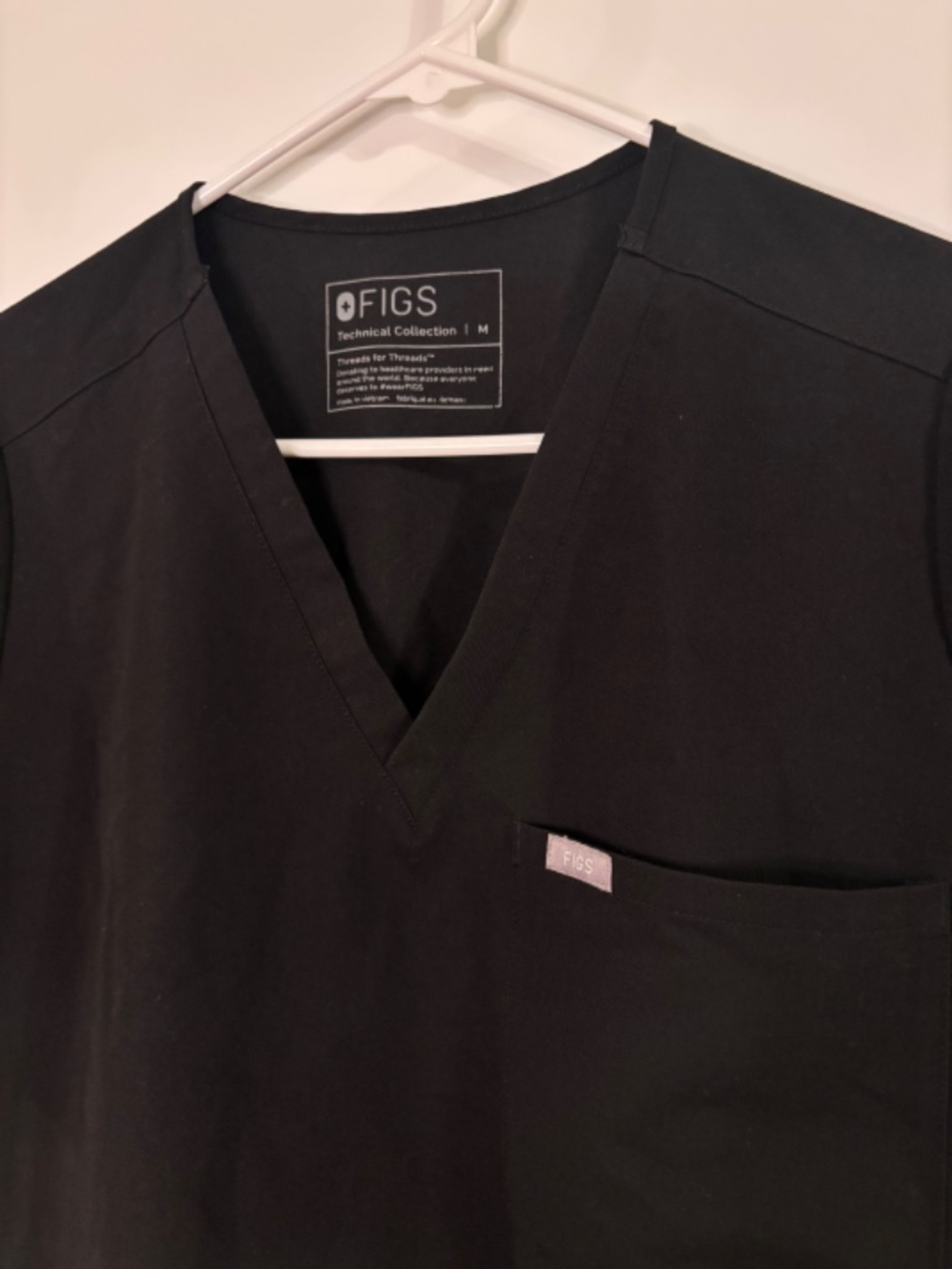 Figs Scrub Tops Women's Medium Black Lot Of 3 Technical Collection Chest Pocket - Picture 2 of 11
